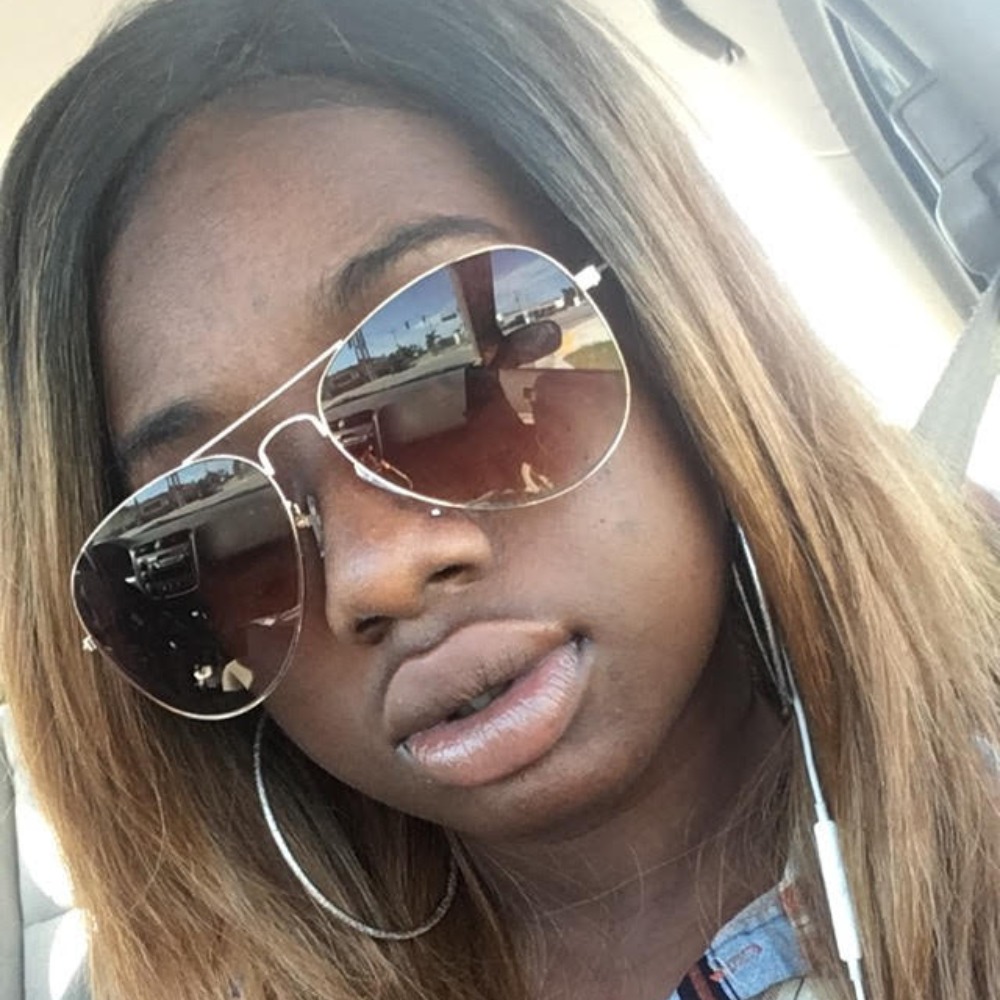 Meet your Posher, Nassara